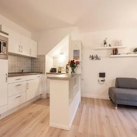 Rugana - Komfort Mit 1 Schlafzimmer Und Terrasse B16 Apartmán